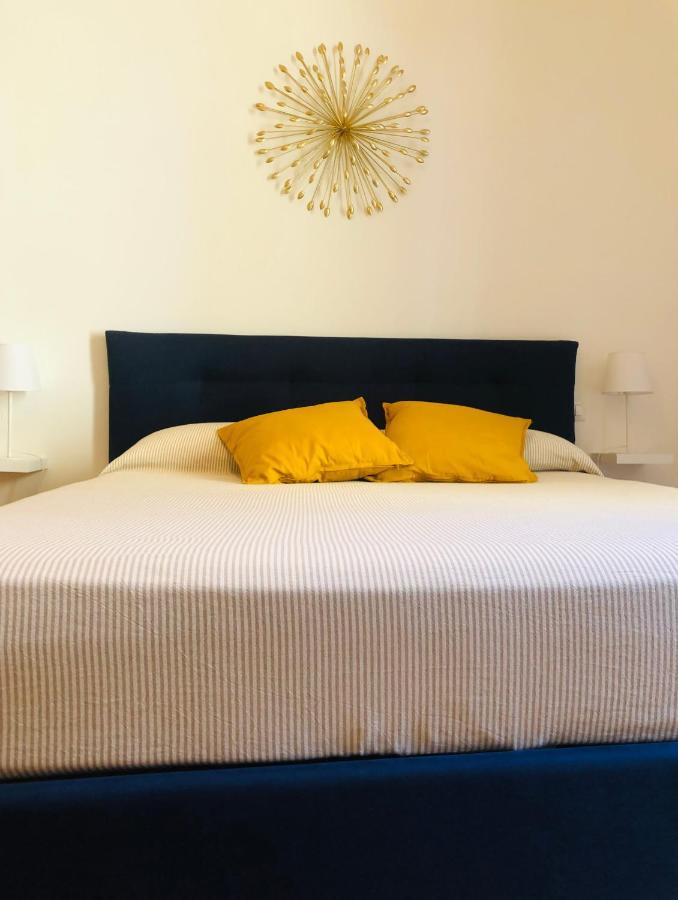 Bed and Breakfast Dimora Paladino Neapel Exterior foto