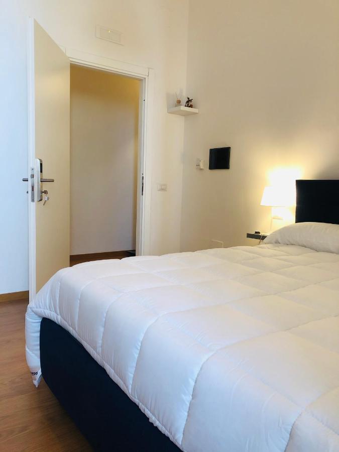 Bed and Breakfast Dimora Paladino Neapel Exterior foto