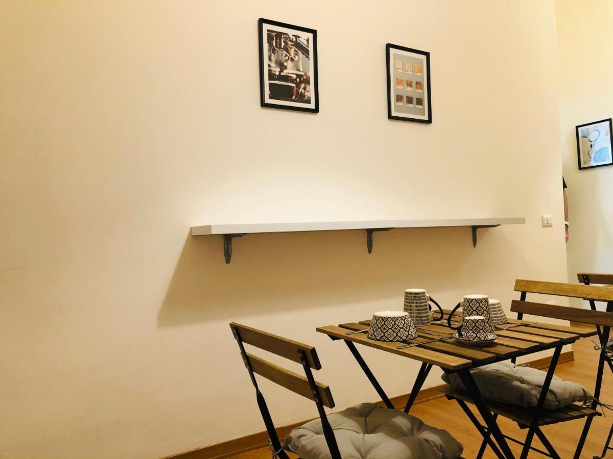 Bed and Breakfast Dimora Paladino Neapel Exterior foto